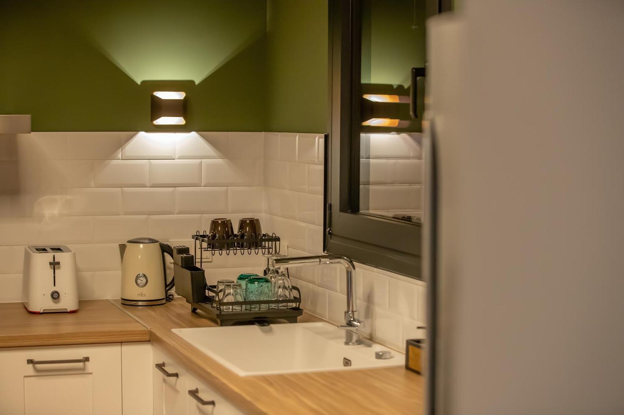 Element - Yellow - 2bd - Apartment Kalambaka