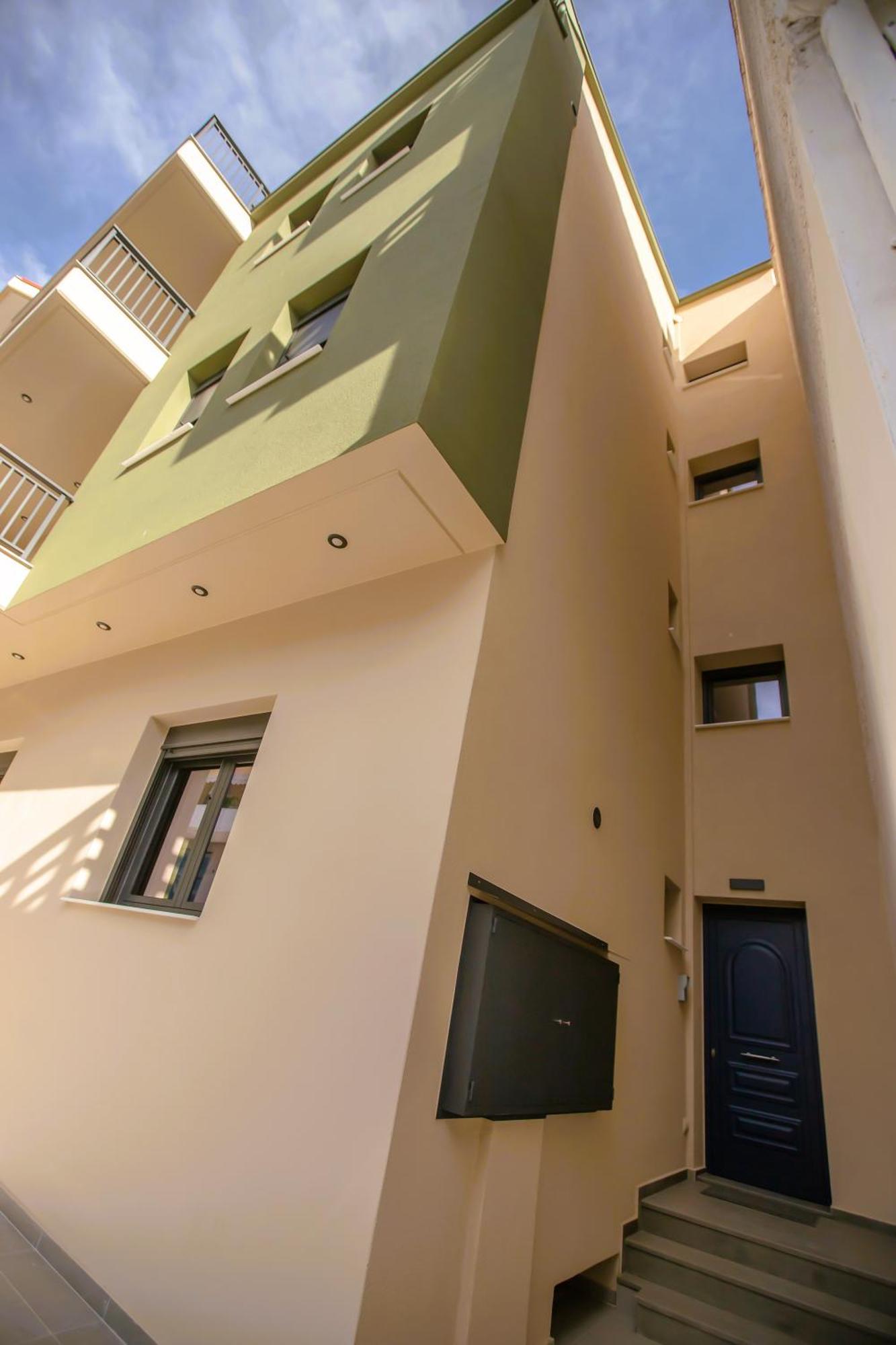 Element - Yellow - 2bd - Apartment Kalambaka